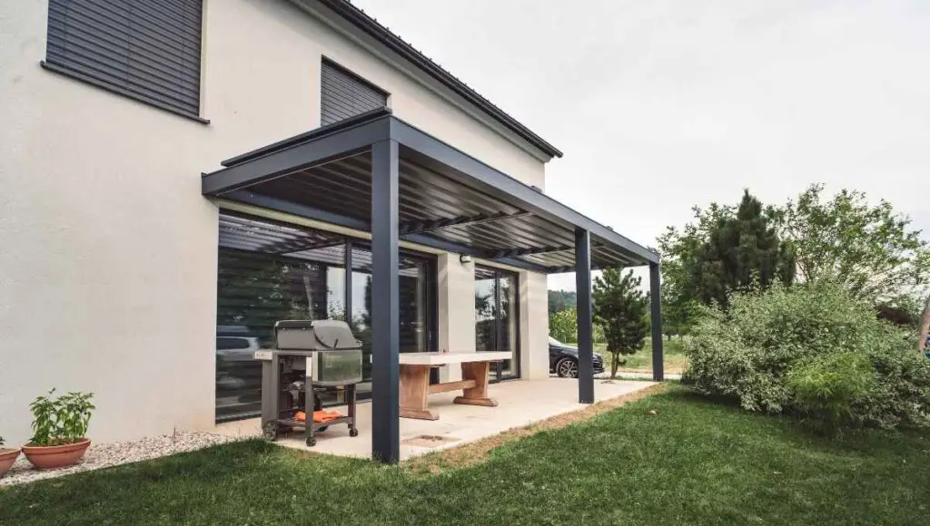 Can a Pergola Have a Solid Roof