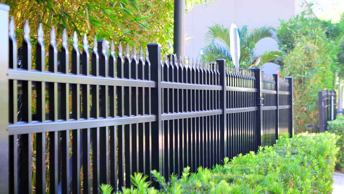 Can A Fence Be Built On An Easement